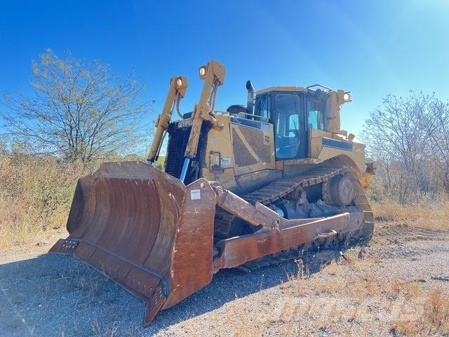 CAT D8T Pásové dozéry