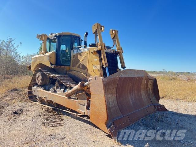 CAT D8T Pásové dozéry
