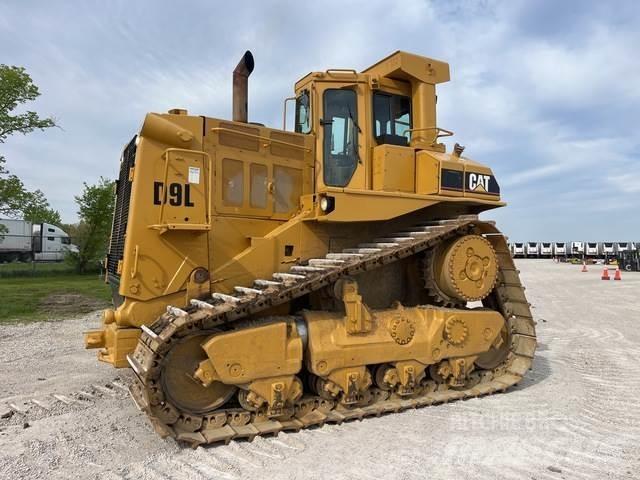 CAT D9L Pásové dozéry