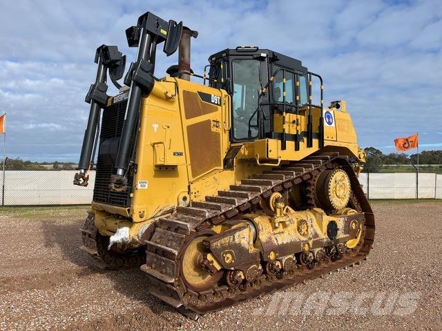 CAT D9T Pásové dozéry