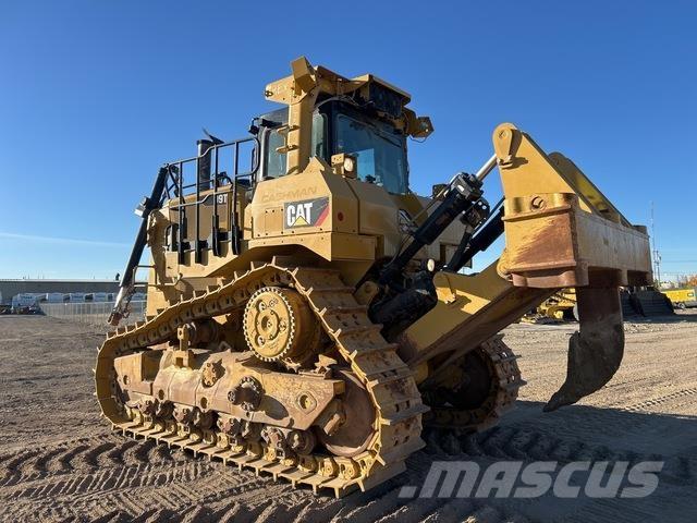 CAT D9T Kolesové dozéry