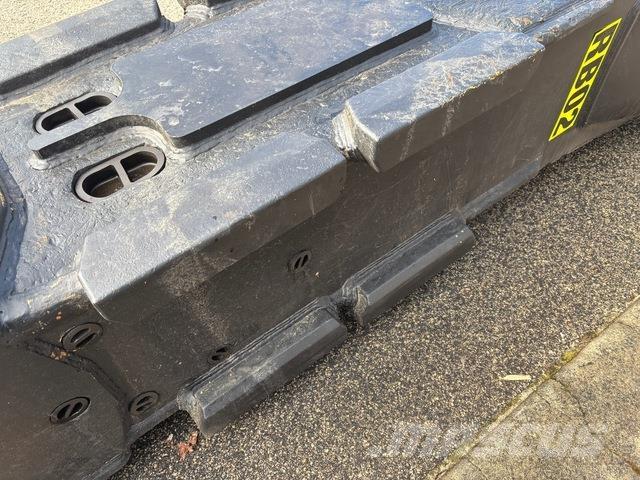 CAT H180ES Búracie kladivá / Zbíjačky