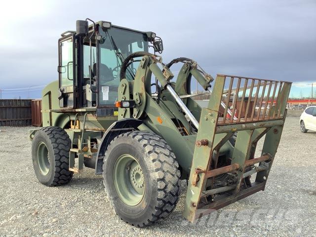 CAT IT28G Terénne vysokozdvižné vozíky