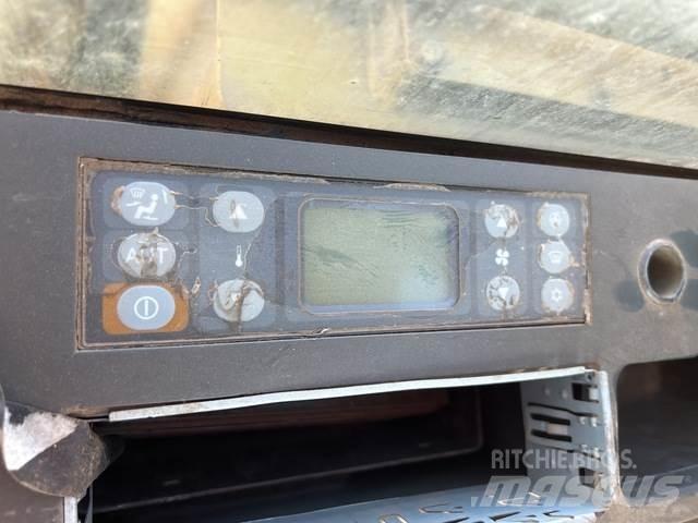 CAT MD5150C Povrchové vrtné súpravy