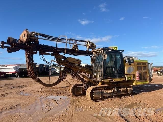CAT MD5150C Povrchové vrtné súpravy