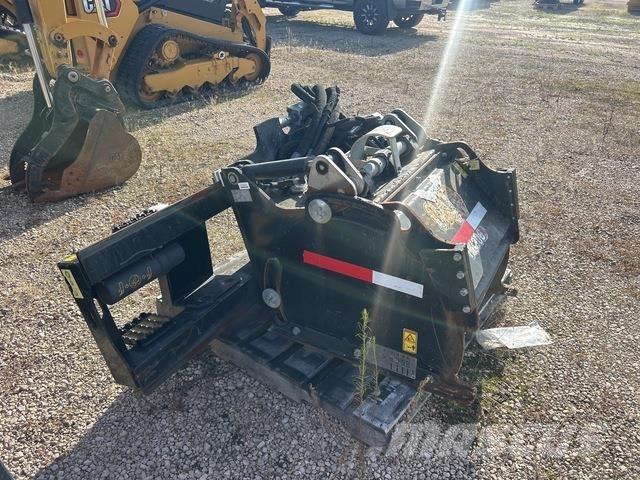 CAT PC306 Cestné frézy