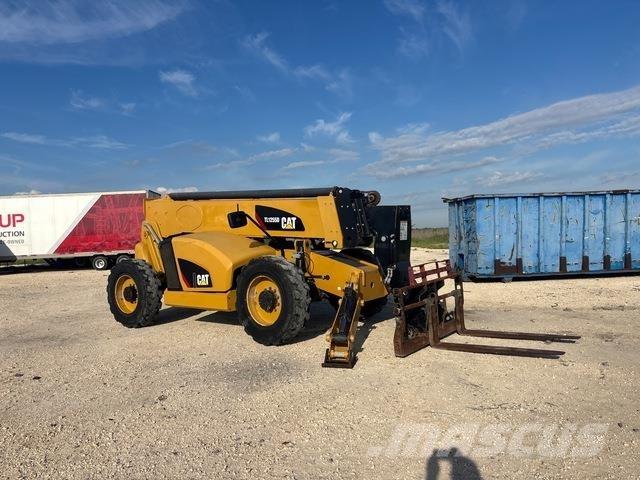 CAT TL1255D Teleskopické manipulátory