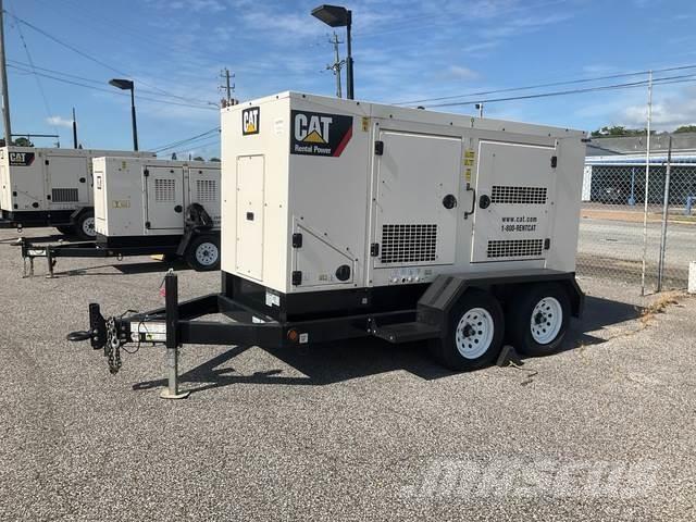 CAT XQ125 Naftové generátory