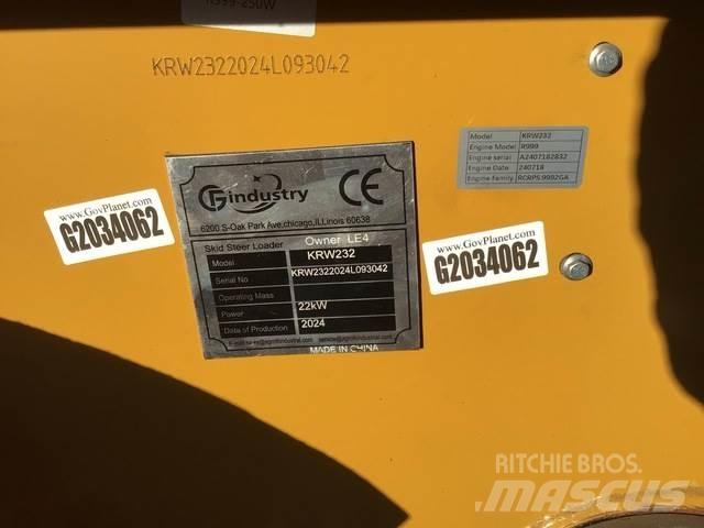 CFG KRW232 Šmykom riadené nakladače
