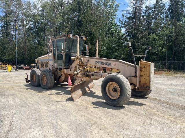 Champion 740 A Grejdery