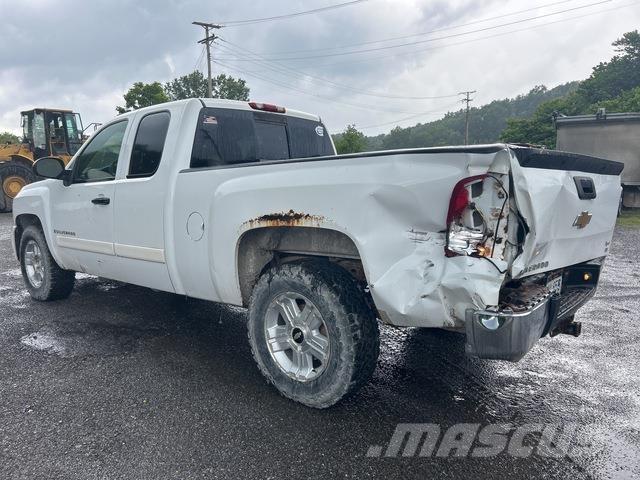 Chevrolet 1500 Nakladacia/sklápacia bočnica