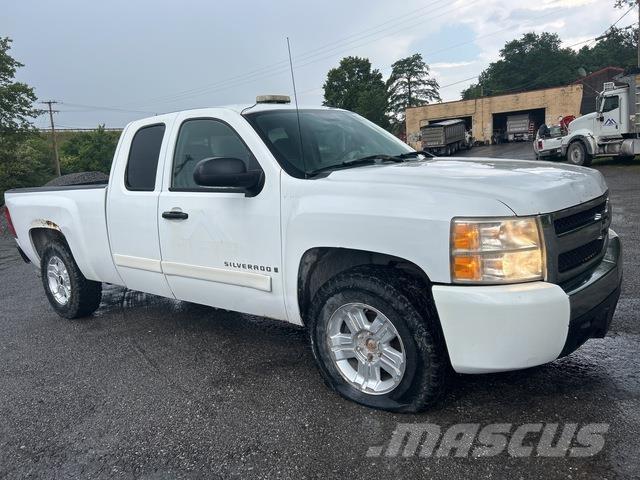 Chevrolet 1500 Nakladacia/sklápacia bočnica