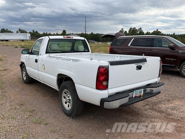 Chevrolet 1500 Nakladacia/sklápacia bočnica