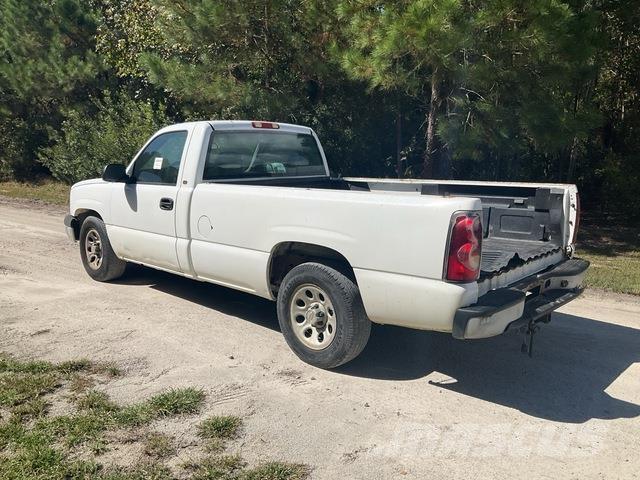 Chevrolet 1500 Nakladacia/sklápacia bočnica