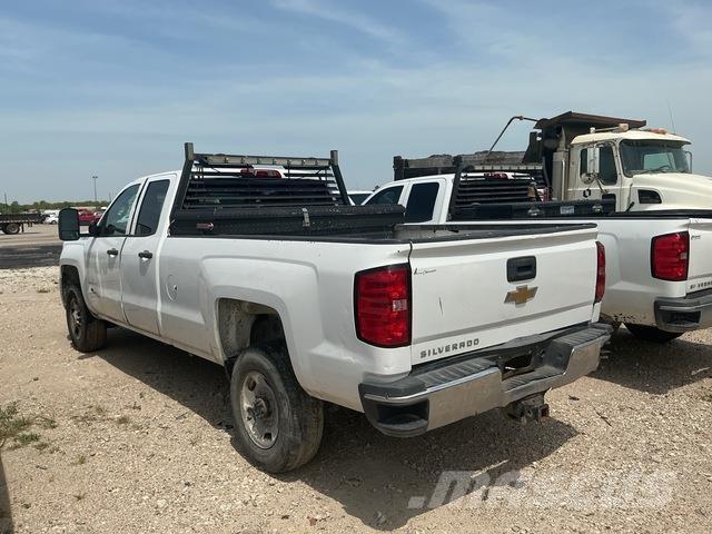 Chevrolet 2500 Iné
