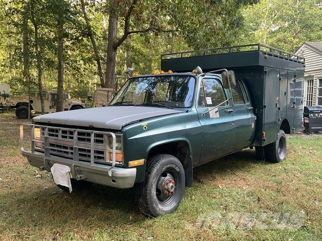 Chevrolet 2500 Komunálne / Multi-úžitkové vozidlá