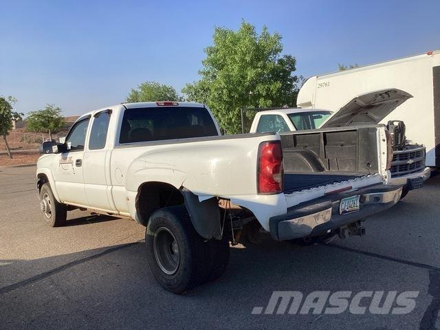 Chevrolet 3500 Nakladacia/sklápacia bočnica