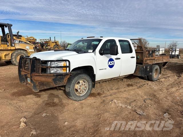Chevrolet 3500 Plošinové nákladné automobily/nákladné automobily so sklápacími bočnicami