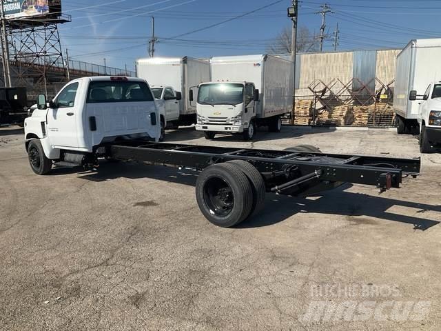 Chevrolet 6500 Kabíny a interiér