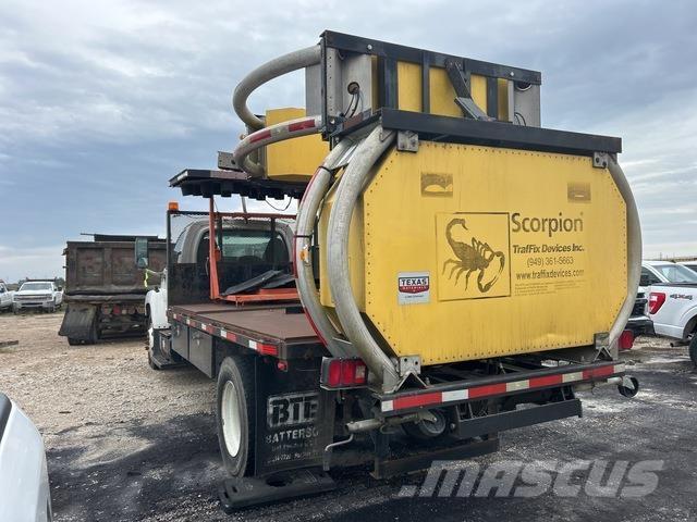 Chevrolet 6500 Komunálne / Multi-úžitkové vozidlá