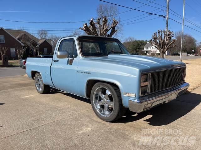 Chevrolet C10 Iné