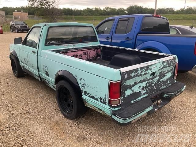 Chevrolet S10 Iné