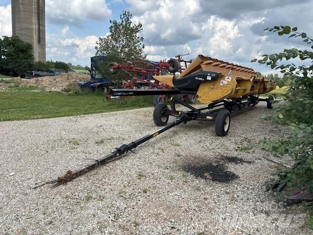 CLAAS 1230 Kombajnove hlavice