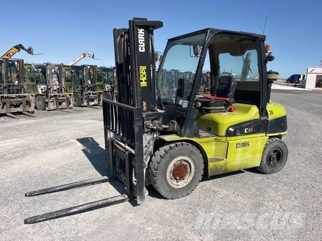 Clark C40D Iné