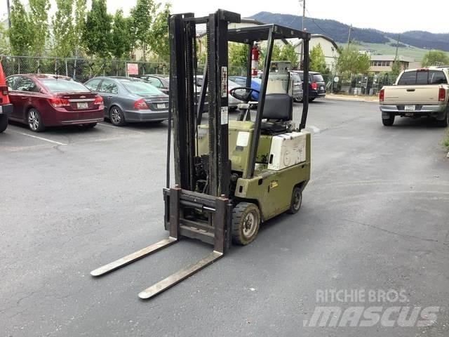 Clark C500-30 Stavebníctvo - ostatné