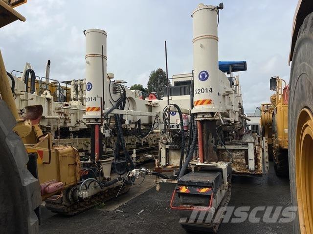 CMI SF-450B Stroje na betónové dlaždice