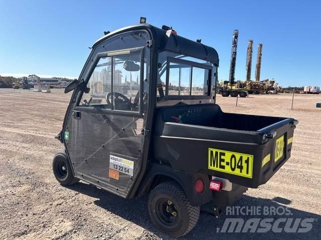 Cushman 800E Stavebníctvo - ostatné