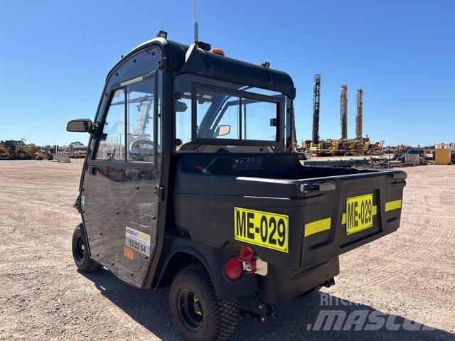 Cushman 800E Stavebníctvo - ostatné