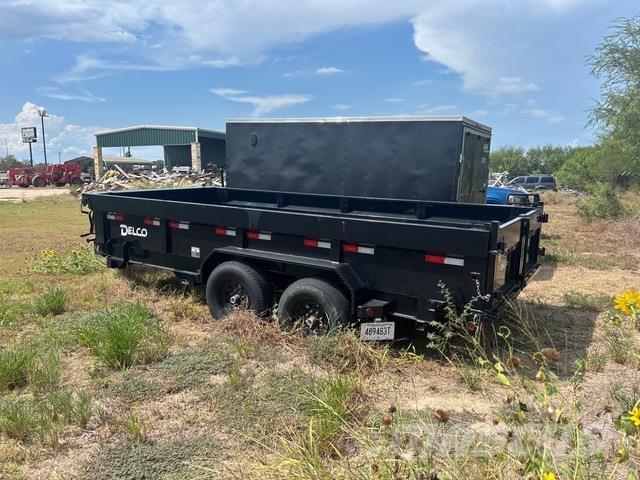  Delco Sklápacie prívesy