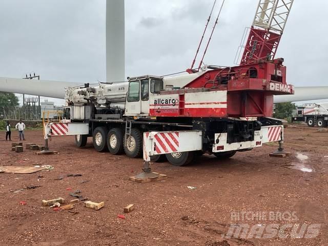 Demag HC340 Univerzálne terénne žeriavy