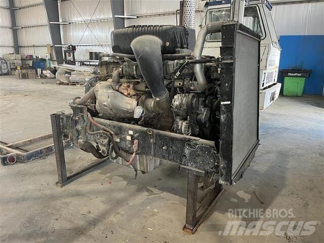 Detroit DD15 Motory