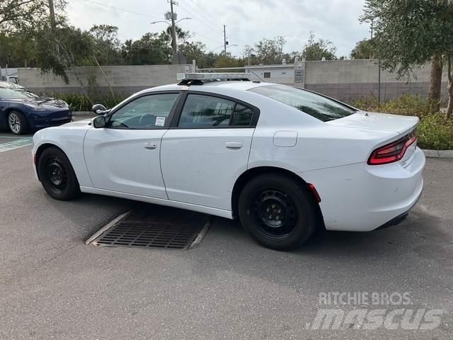Dodge Charger Automobily