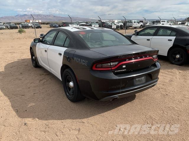 Dodge Charger Automobily
