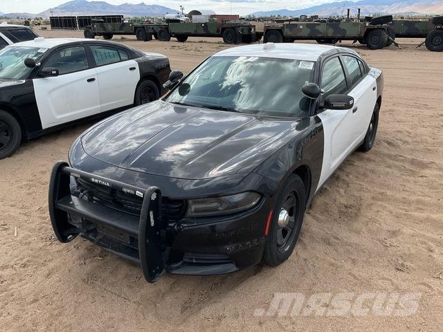 Dodge Charger Automobily