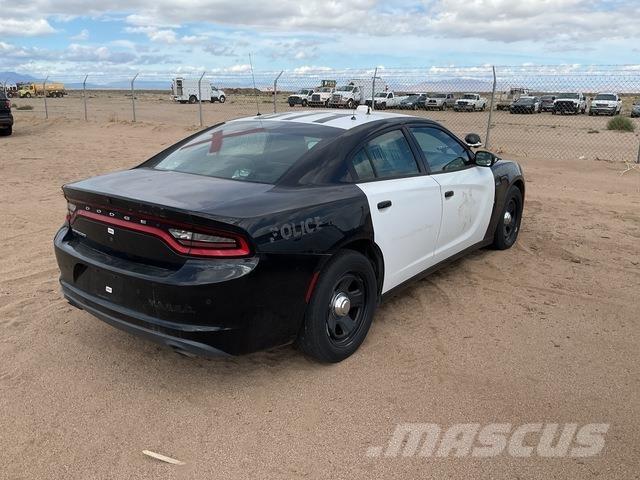 Dodge Charger Automobily