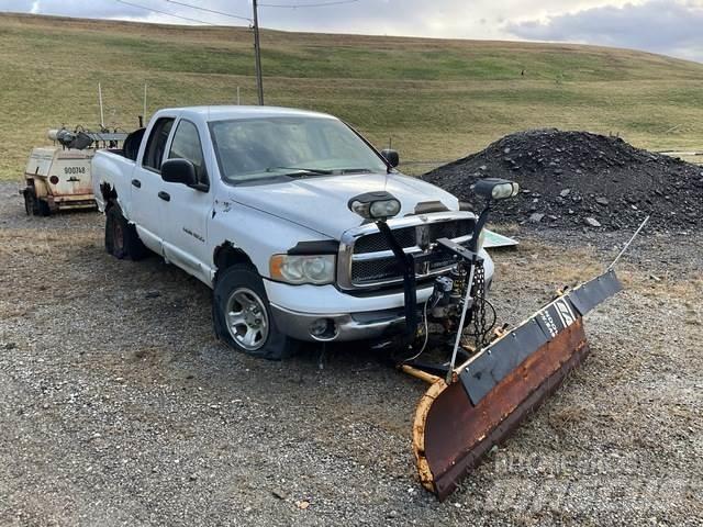 Dodge Ram 1500 Snežné pluhy, predné snežné radlice