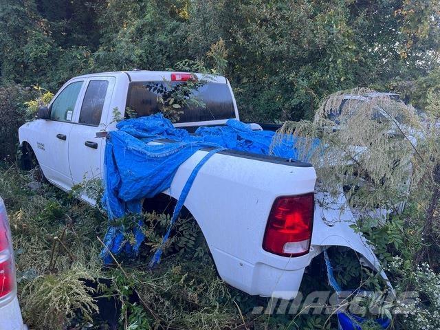 Dodge Ram 1500 Nakladacia/sklápacia bočnica