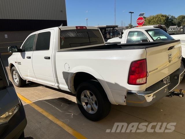 Dodge Ram 1500 Nakladacia/sklápacia bočnica