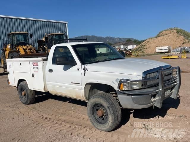 Dodge Ram 2500 Nakladacia/sklápacia bočnica