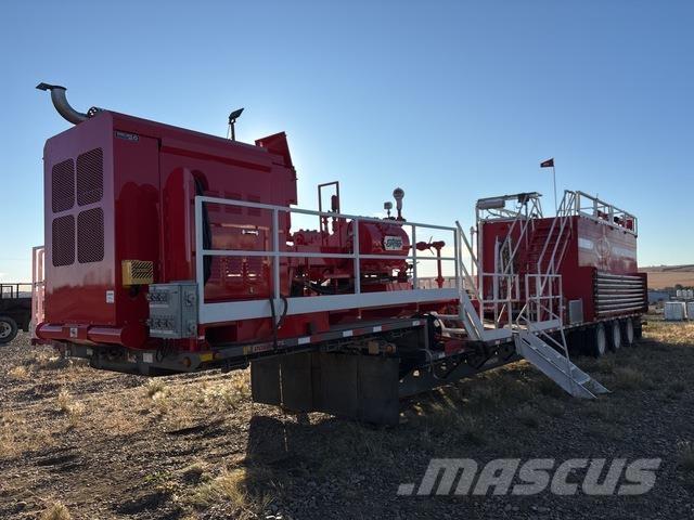 Doepker  Nízko rámové nákladné automobily