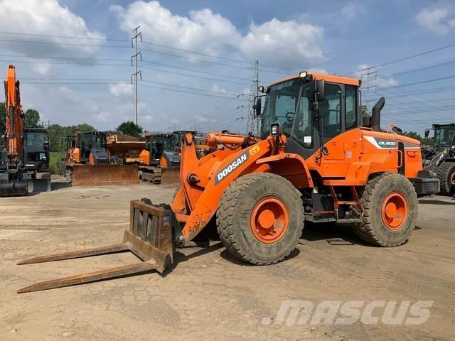 Doosan DL200-5 Kolesové nakladače