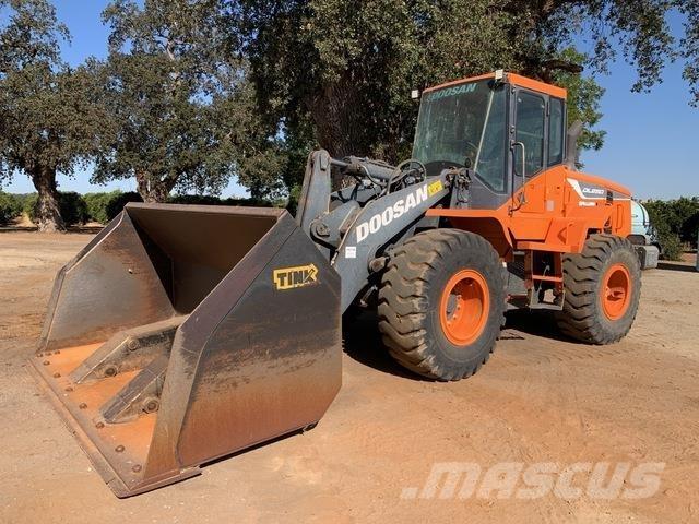 Doosan DL250-5 Kolesové nakladače