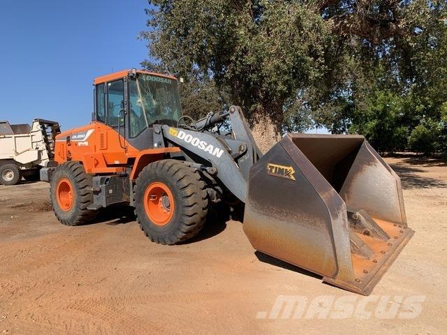 Doosan DL250-5 Kolesové nakladače