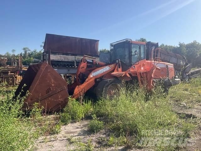 Doosan DL300-5 Kolesové nakladače