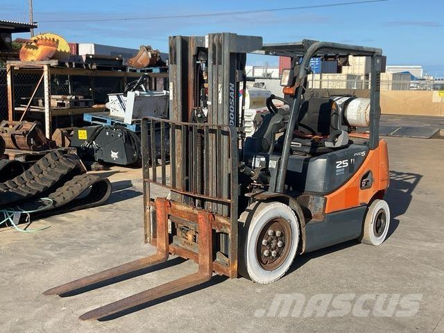 Doosan G25P-5 Stavebníctvo - ostatné
