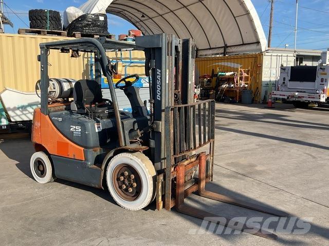 Doosan G25P-5 Stavebníctvo - ostatné